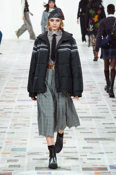 Look 68